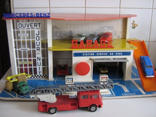 garage ,  jouet ,  2.jpg